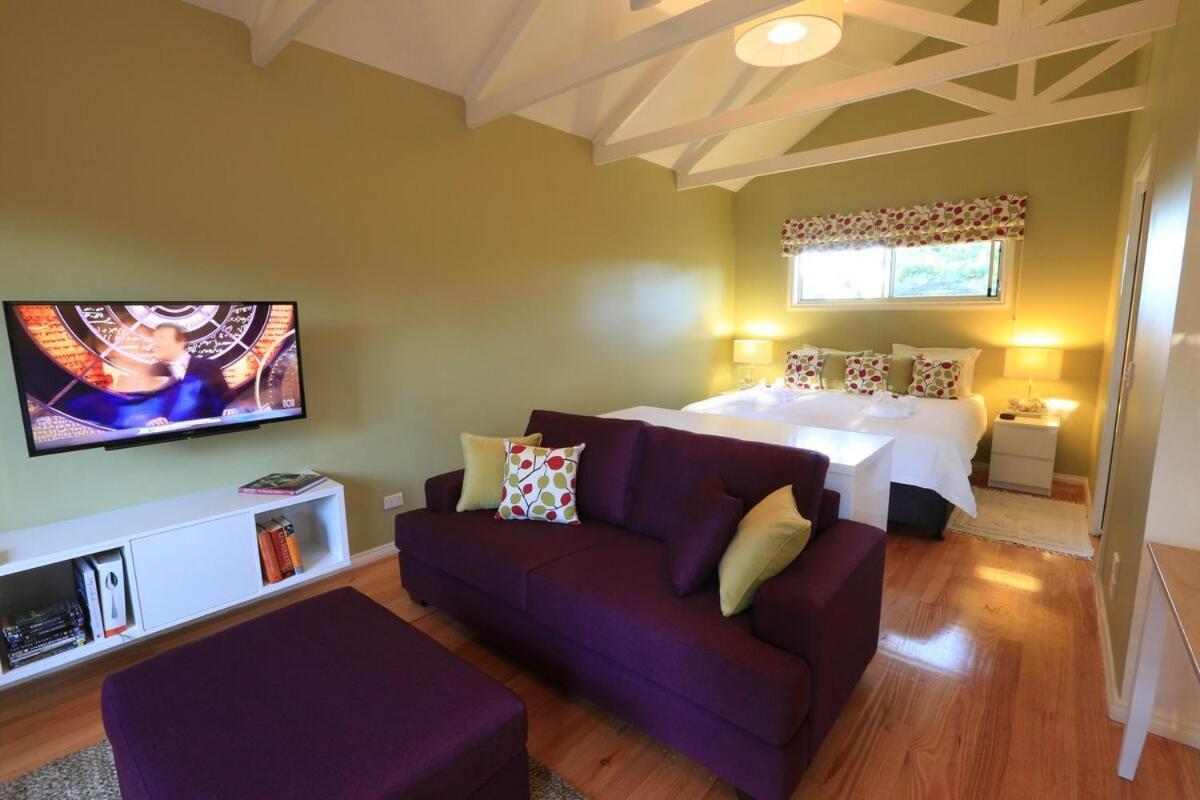 Inglenook Luxury Spa Cottage For Two 카우즈 외부 사진