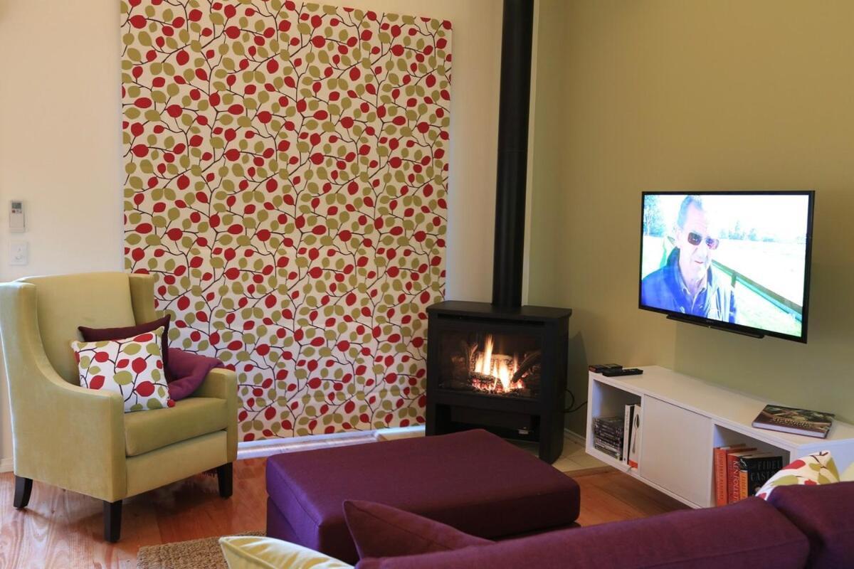 Inglenook Luxury Spa Cottage For Two 카우즈 외부 사진
